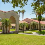 Heartland Health Care & Rehabiliation Center-Sarasota